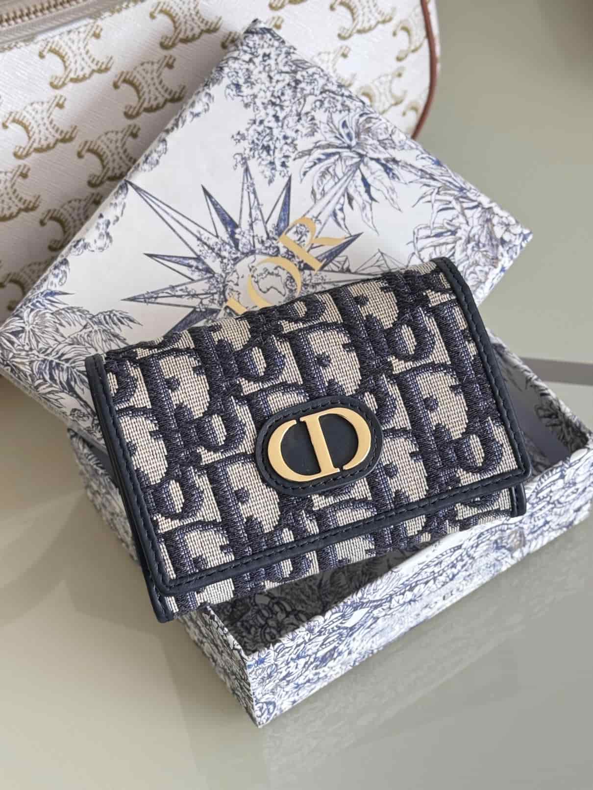Dior Wallet